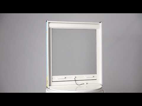 Retractable insect screen system