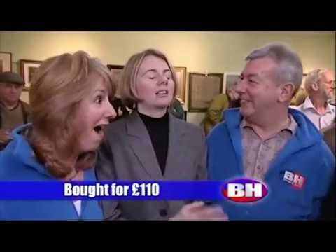 Bargain Hunt - Ivory Scent Bottle Case