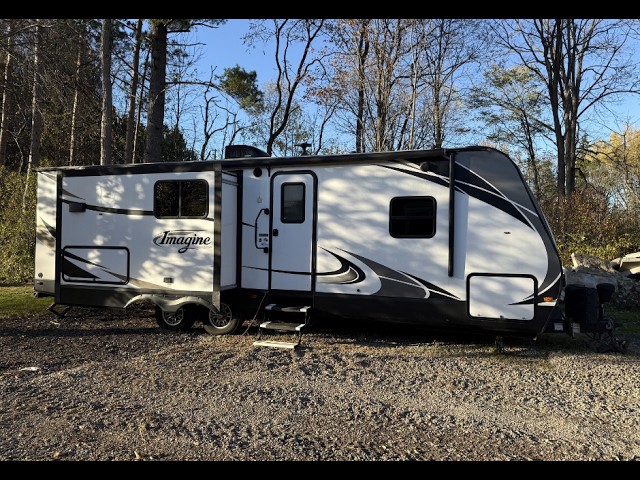 A photo of this 2017 Grand Design IMAGINE 2670MK