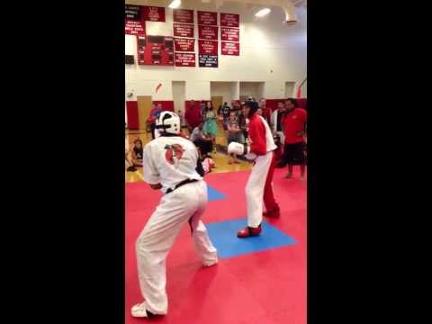 Abid Benwali vs JJ at Blitz tournament 9/14/13.