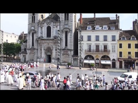 Fête Dieu 2015: Procession du Saint Sacrement en centre ville et Vêpres