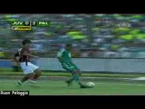 Palmeiras 4x0 Juventus [3x0 - Valdivia]