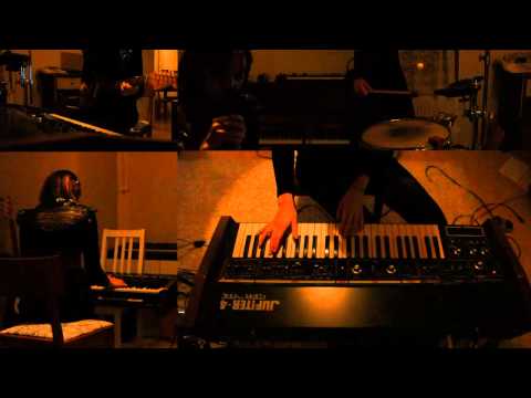 I Break Horses - 'Winter Beats' (Bedroom Sessions)