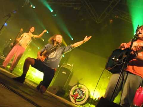 Bandabardò e Paola Turci - Gianna (Concerto Primo Maggio 2002)