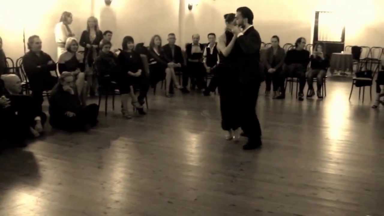 Video thumbnail for Cesira Miceli e Gianpiero Galdi "Milonga del recuerdo" Juan D'Arienzo