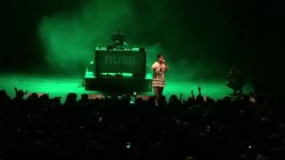 RUSS - MOONLIGHT IN ATLANTA (LIVE IN TORONTO)