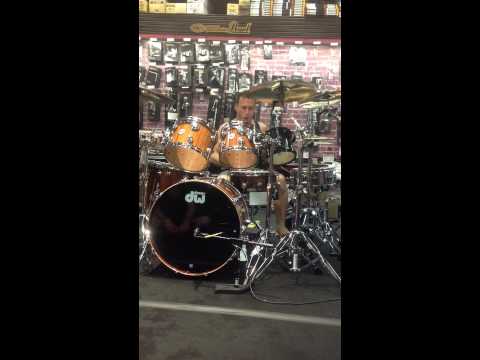 Stephen Perkins - Jane's Addiction - Mountain Song - Solo Drums