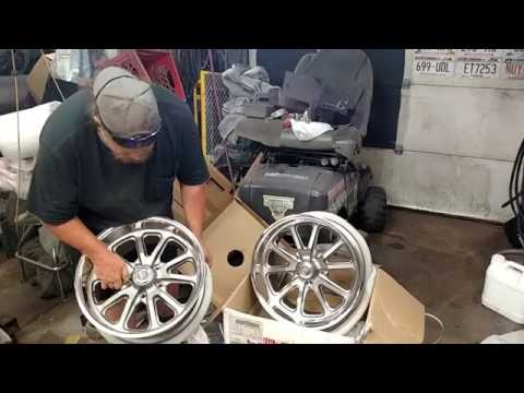 Un Boxing and first impression of U.S. Mags Rambler U111 Gray Wheels with Machined Lip