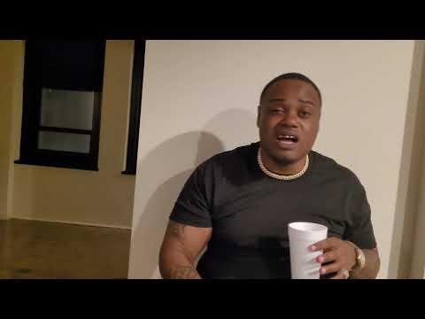 RAY CUTTA BUMPING BIZZLE DIRECTED BY 2DEEPFILMZ #Billboardhot100 #worldstar #newmusicalert