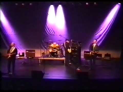 The Mustangs, Live in Oslo 2001