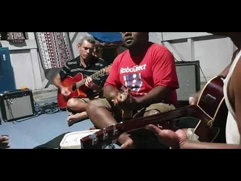 E Dua Na Siga  - Senibuasala ft Stee Lakolako n Paradise Roots.