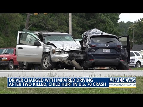 2 people killed, child in critical condition after driver runs red light in Garner