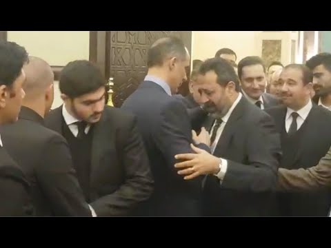 انهيار مجدي عبدالغني أثناء تعزية جمال مبارك في الرئيس الأسبق