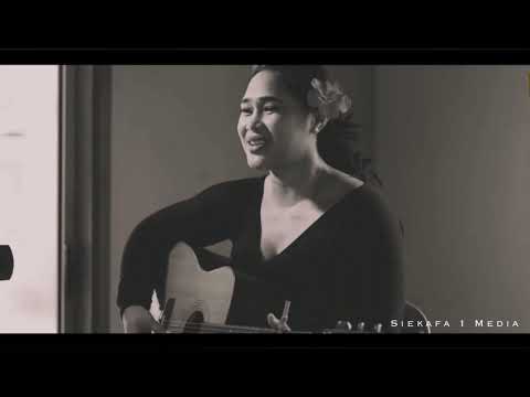 Kahalani e Mahina by Latai Tufunga