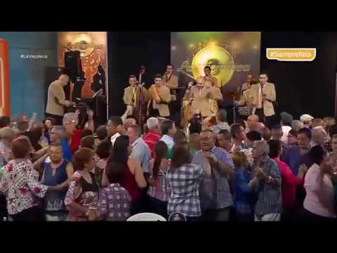 [En Vivo] Ese Muerto No Lo Cargo Yo - Orquesta Los Graduados De Gustavo "El Loko" Quintero