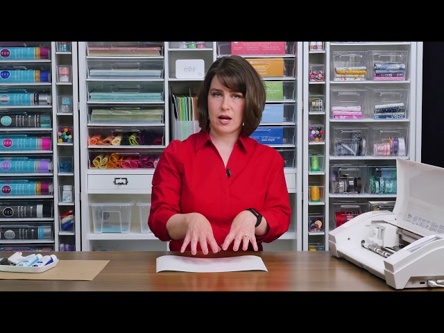 Video Teaser für Silhouette101, Creating Custom Apparel, Lesson 3: Stenciling with Fabric Ink