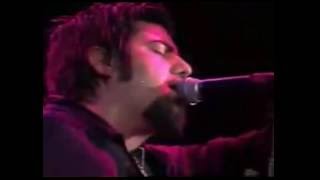 Deftones   Battle axe live @KROQ 2003