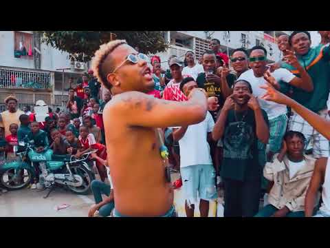 Nerú Americano feat. Os Tik Tok - Escorregou (Vídeo Oficial) By Fábio Griccelly e Prata Smach