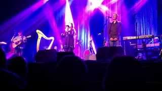 Down by the Sally Gardens - Moya Brennan & Clannad Live 2014