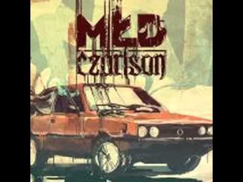 MŁD/CZARLSON - Oddycham (feat. Zkibwoy)