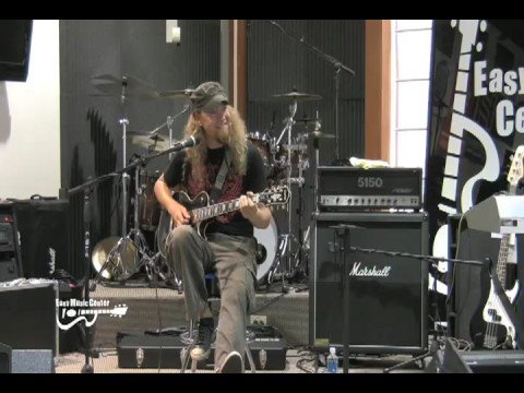 Nick Gertsson guitarclinic at Easymusiccenter