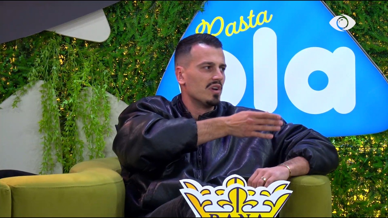 “Edhe ti kur nuk i je përgjigjur pyetjeve për ndjenjat…”/ Selin diskuton me Mirin