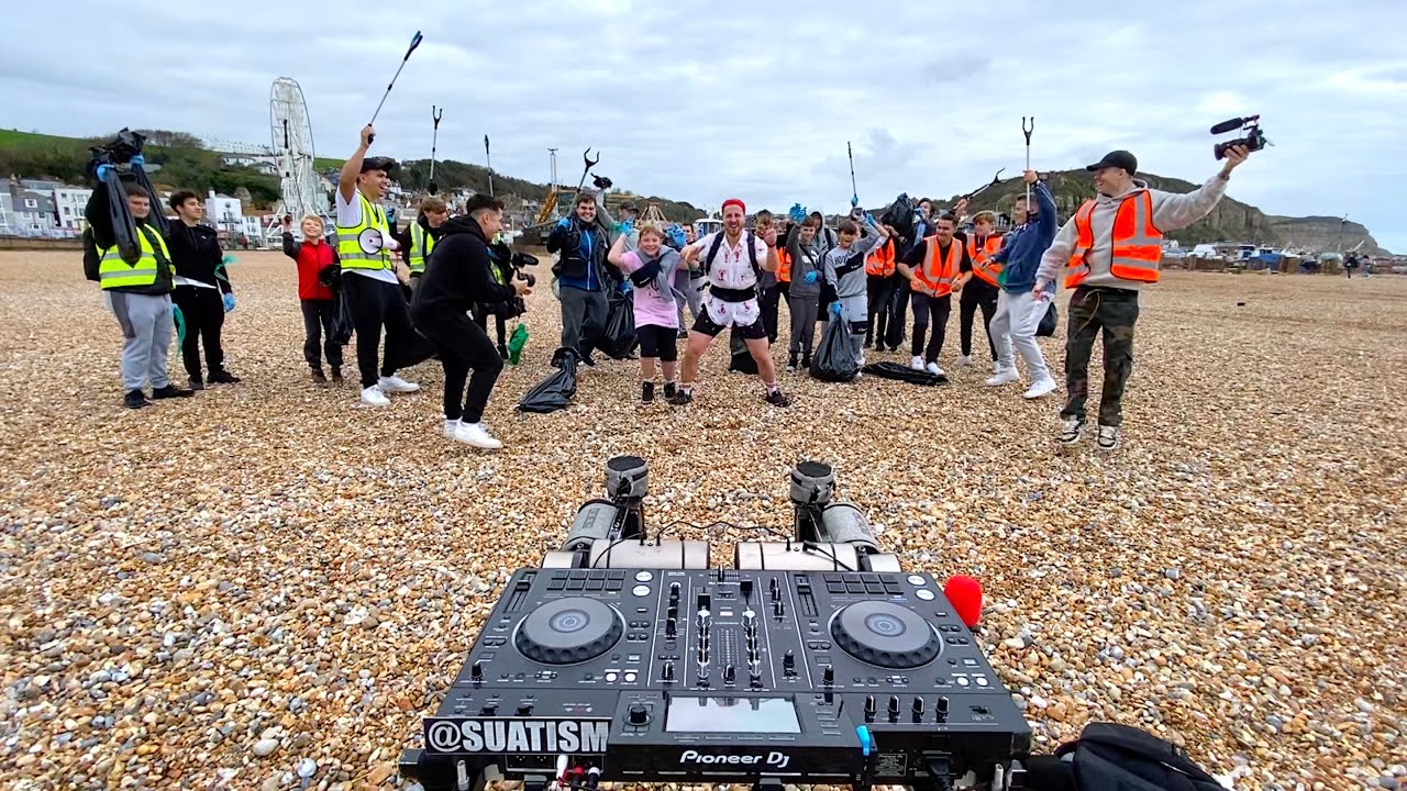 SUAT - Live @ Hastings Beach Clean Parade 2021