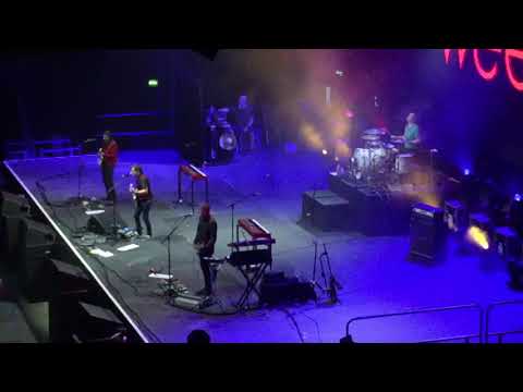 Weezer - The World Has Turned And Left Me Here (Live in London 28/10/17)