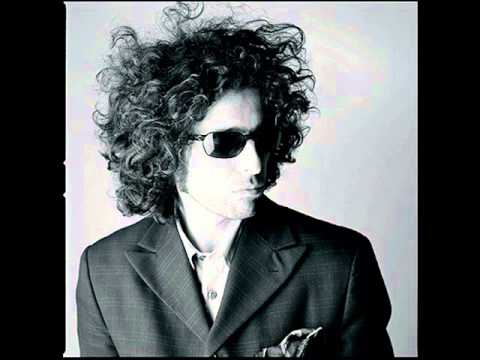 Andrés Calamaro - Vasos Vacíos