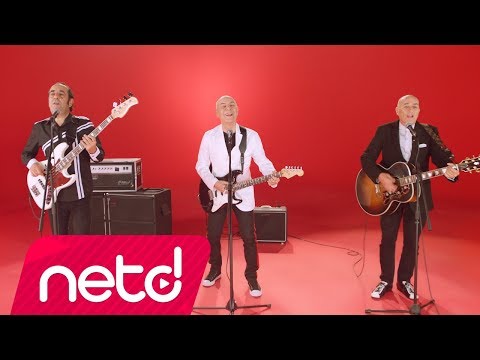Video thumbnail for Türk’üz Türkü Çağırırız