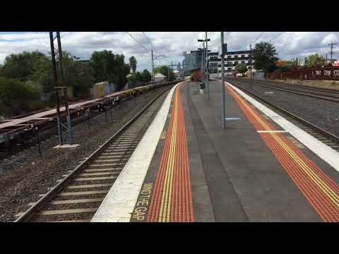 CFCLA CM 3316 And CM 3315 In Middle Footscray (03/04/2018)