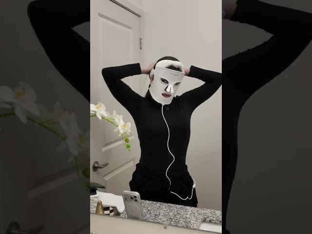 Vídeo relacionado con Máscara Facial LED Luminosa, Máscara LED Recargable Con Modos De Transformación Facial Con Detección De Gestos, 234 Cuentas De Lámpara LED, 50 Imágenes Integradas, Adecuada Para Cosplay Halloween