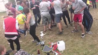 Splash! 2013, Ein Affe und ein Pferd - K.I.Z. Abriss.