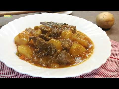 Spezzatino con patate, cremoso e morbido