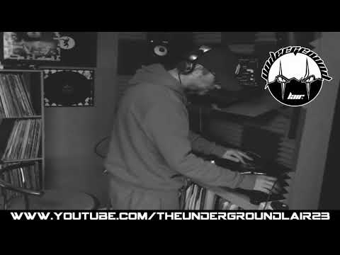 SUNDAY SERVICE: WARPEDCORE