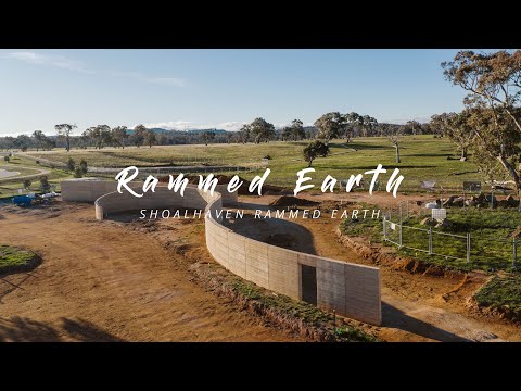 Rammed earth curved walls | Mulligans Flat, Canberra
