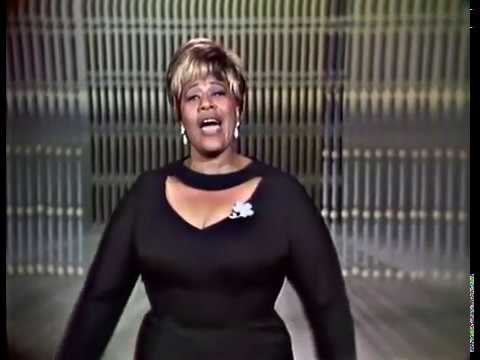 Ella - I Just Love Him So (the Dean Martin Show)