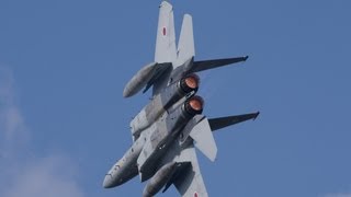 preview picture of video '8空団　F-15機動飛行　築城基地航空祭 2012 JASDF Tsuiki'