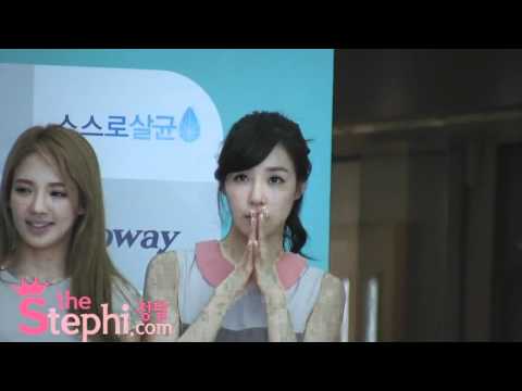 [Fancam] 110927 SNSD Tiffany @ Woongjin Coway Event