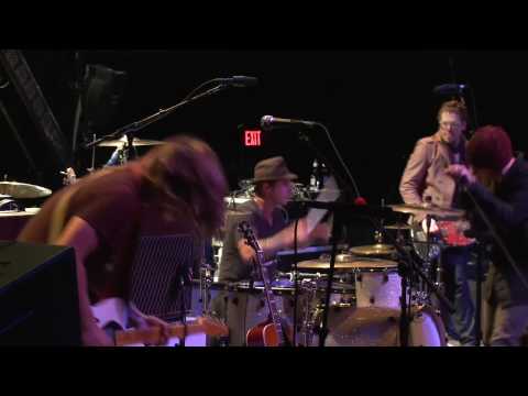 Colourslide - Komplikated (Live in HD)