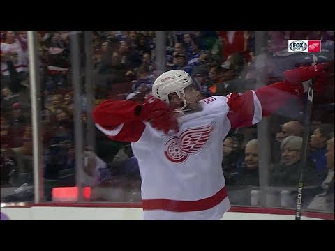 17/18 RS: Det @ Van Highlights - 11/6/17