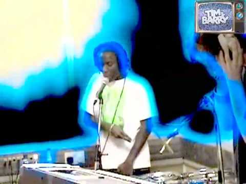 TINCHY STRYDER X GANG GANG DANCE | TIM & BARRY TV | STRYDERGANG FREESTYLE