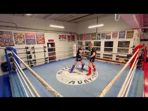 Steffen Weise og Mikkel Lund Combo - 1-2 - DB hook - lowkick
