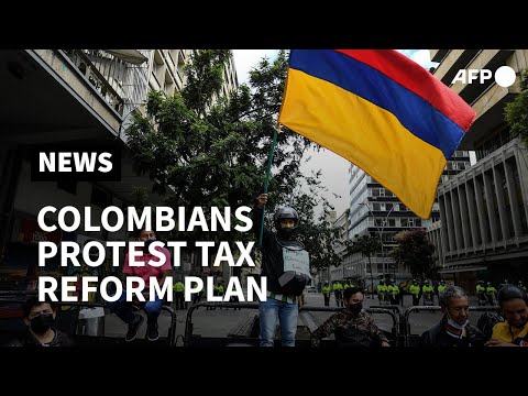 Colombians protest in Bogota as government submits new tax reform plan | AFP