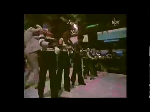 Captain Rapp vs Chocolate Milk - Who's Getting The Bad Times (Now)