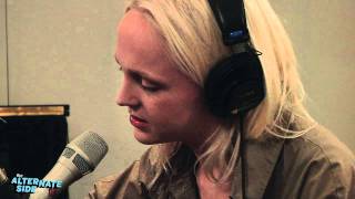 Laura Marling - &quot;The Muse&quot; (Live at WFUV/The Alternate Side)