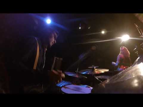 Eduardo Vázquez - In The Mood - Las Swing Sisters