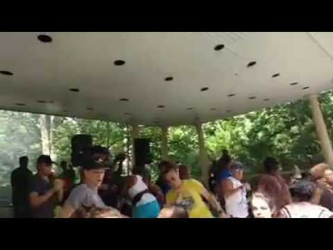 XtetiQsoul feat Abakuya - Akonolinga