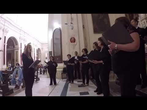 01 Venite applaudiamo al Signore