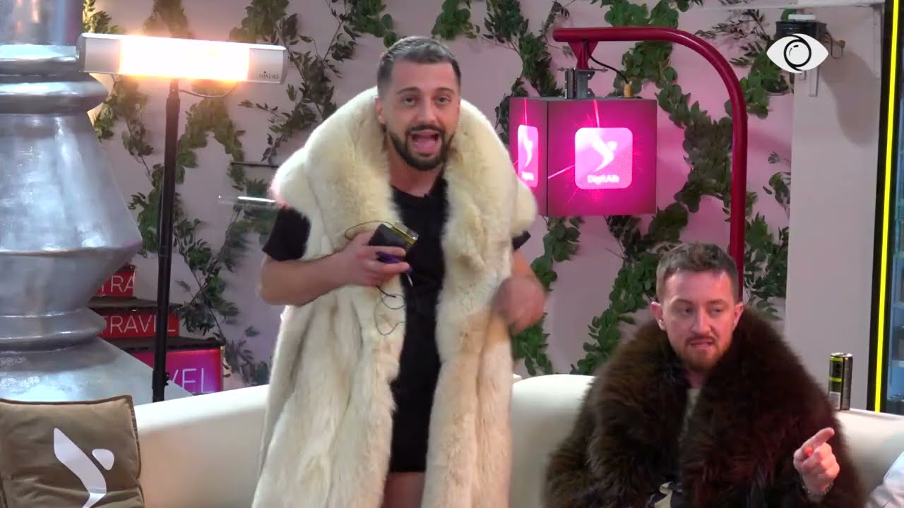 “A të ka marrë malli për kastravec, loja jote…”/ Gjesti debaton me Vserlon, nis të këndojë